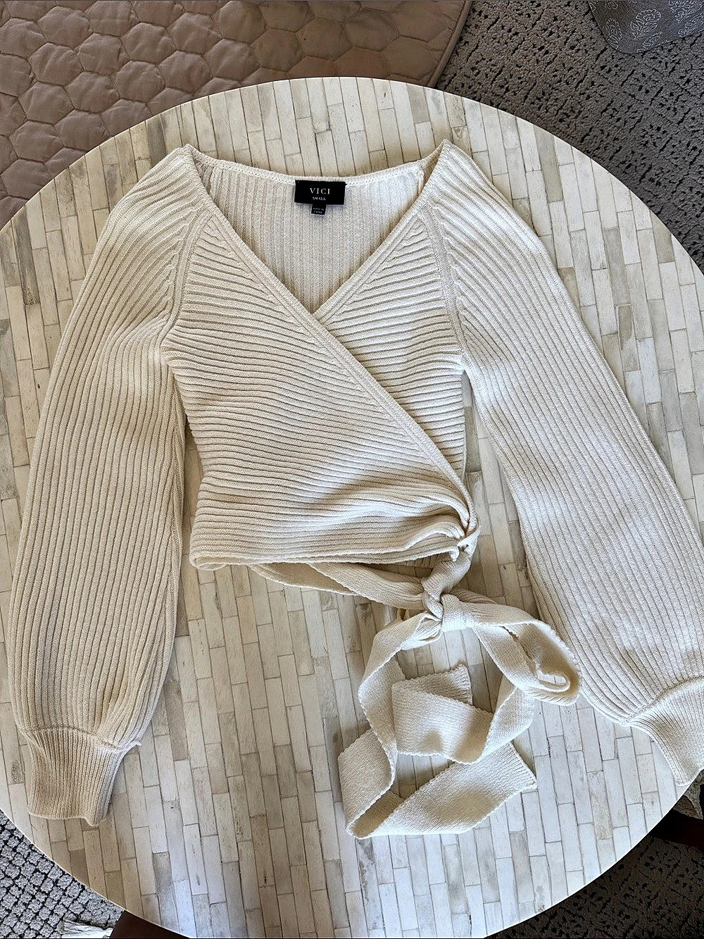 VICI Cropped Wrap Sweater Cream Size Small